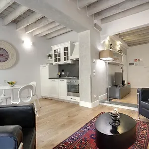 Appartamento De Rustici, Firenze